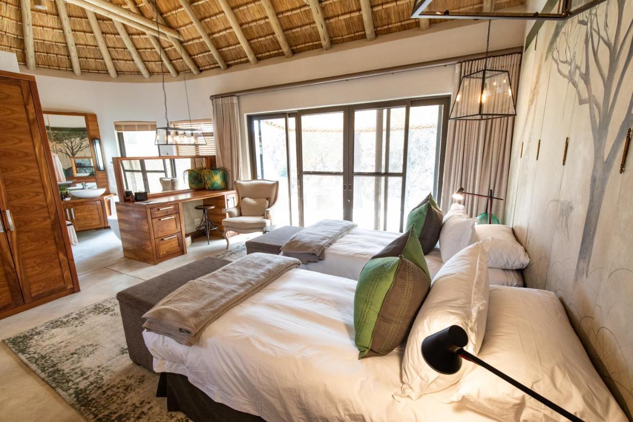 クラセリー・プライベート自然保護区 Simbavati Camp Georgeヴィラ エクステリア 写真